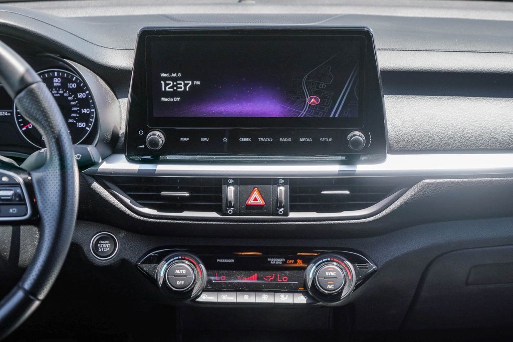 Thumbnail: 2023 Kia Forte - 12