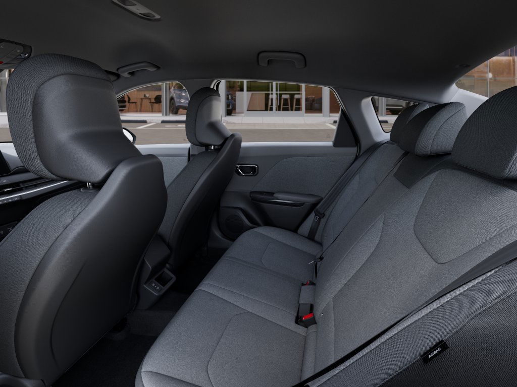 2025 Kia K4 LXS 9