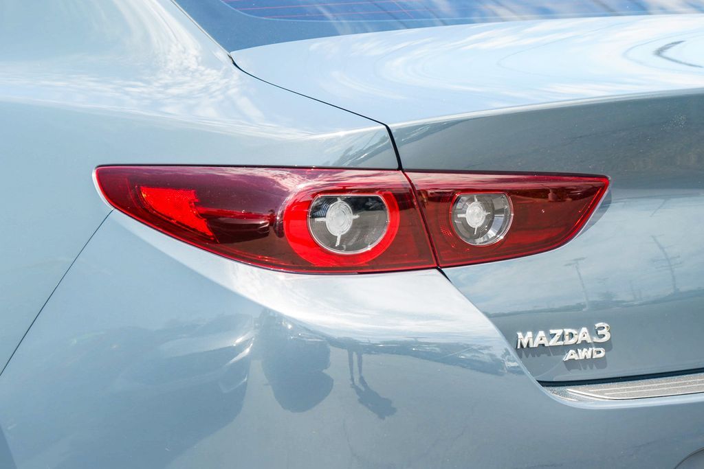 Thumbnail: 2023 Mazda Mazda3 - 5
