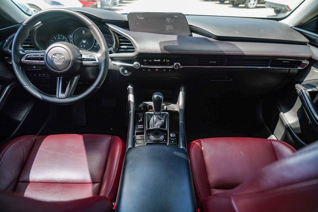 Thumbnail: 2023 Mazda Mazda3 - 2