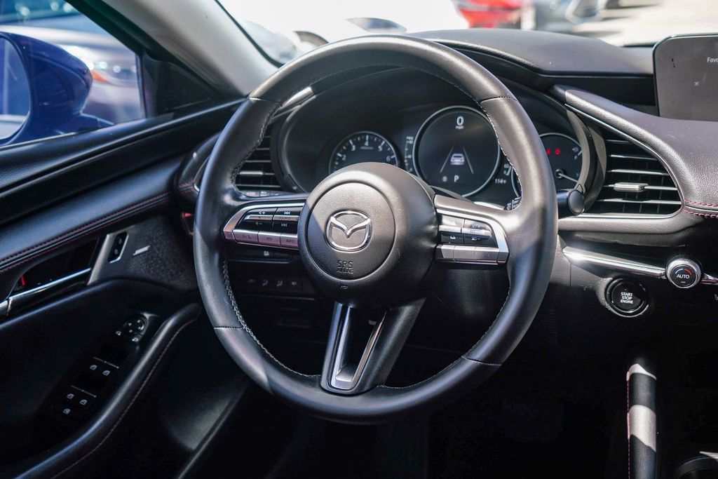 Thumbnail: 2023 Mazda Mazda3 - 8