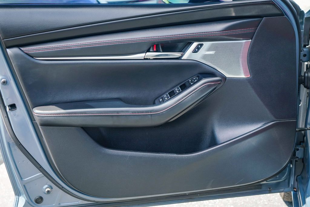Thumbnail: 2023 Mazda Mazda3 - 23