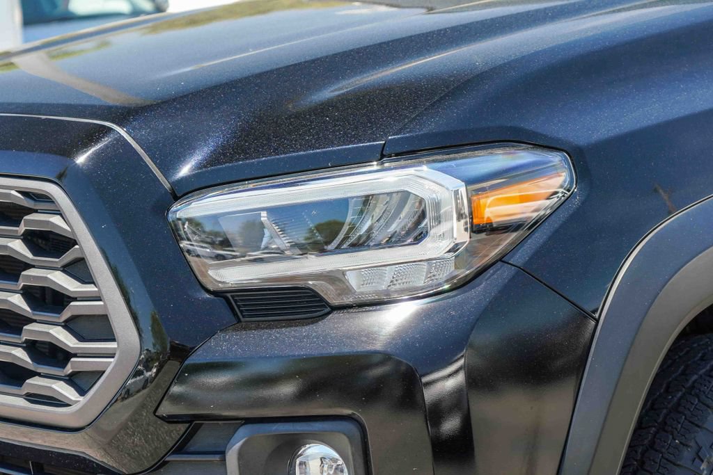 Thumbnail: 2021 Toyota Tacoma - 21