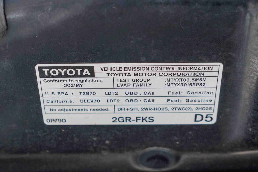 Thumbnail: 2021 Toyota Tacoma - 16