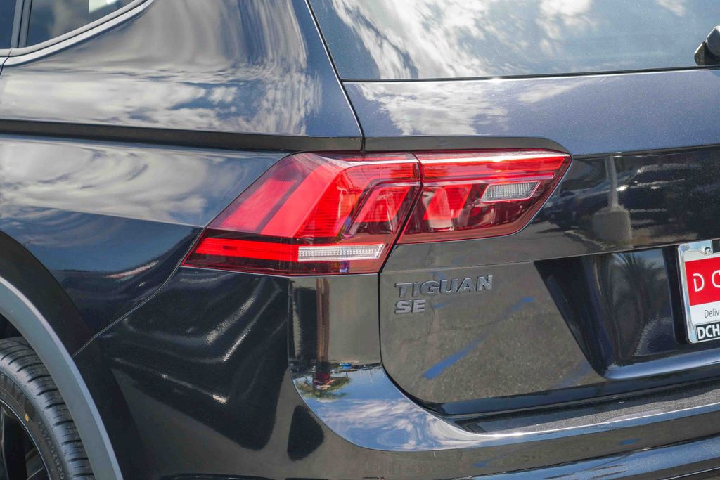 Thumbnail: 2020 Volkswagen Tiguan - 19