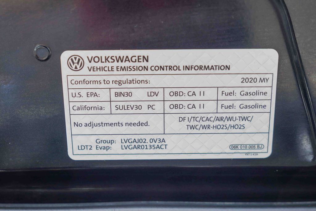 Thumbnail: 2020 Volkswagen Tiguan - 16