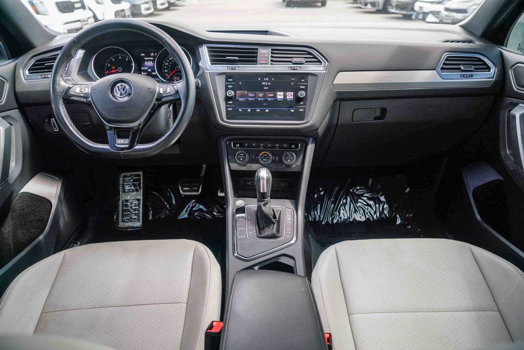 Thumbnail: 2020 Volkswagen Tiguan - 2