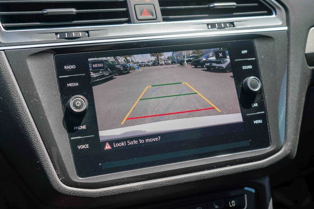 Thumbnail: 2019 Volkswagen Tiguan - 26