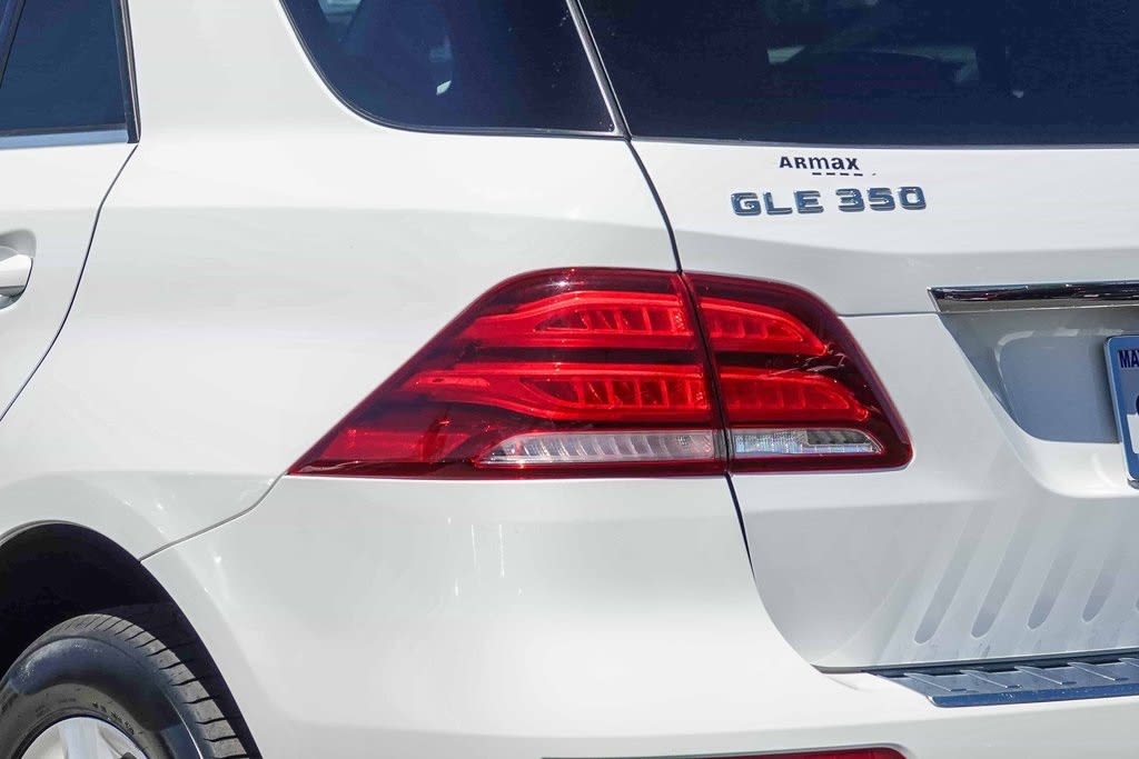 Thumbnail: 2017 Mercedes-Benz GLE - 19