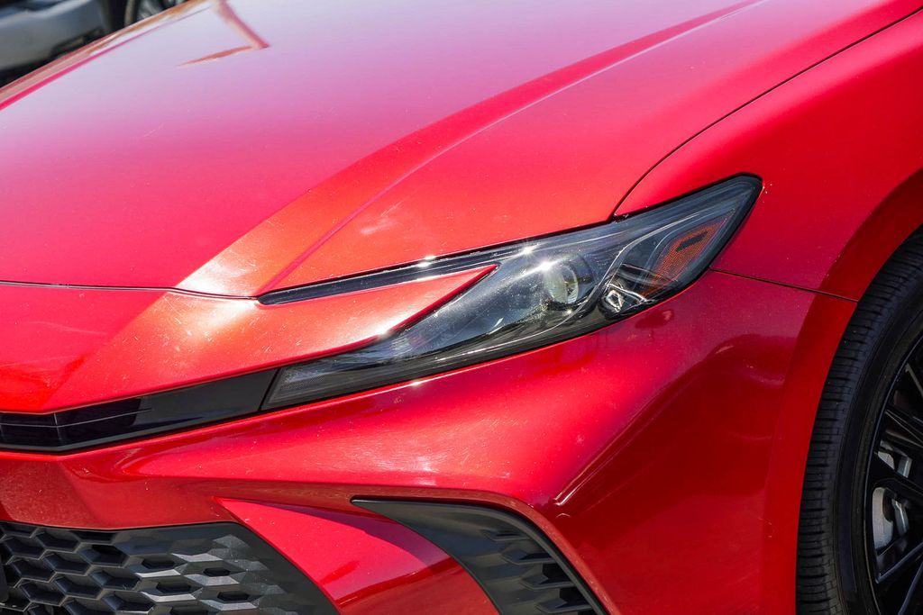 Thumbnail: 2025 Toyota Camry - 20