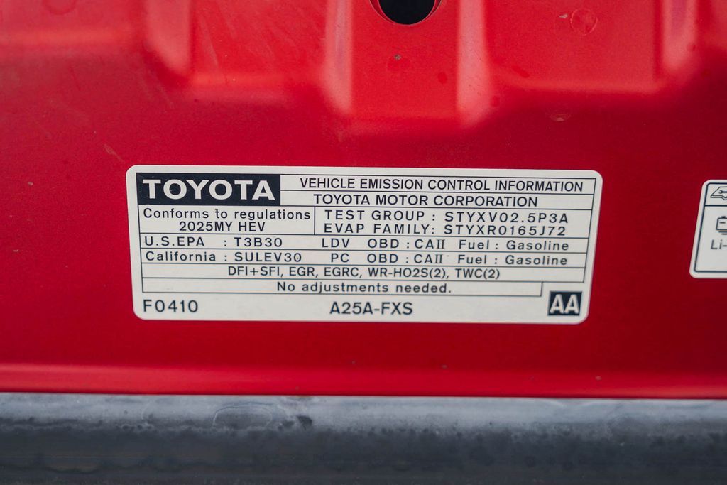 Thumbnail: 2025 Toyota Camry - 16