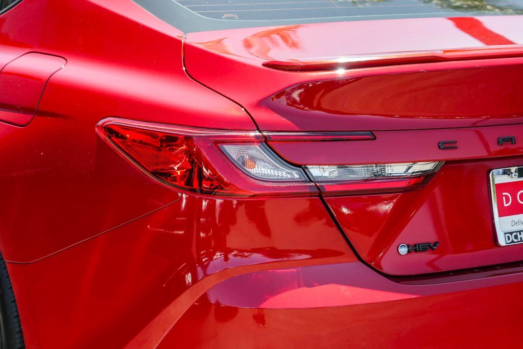 Thumbnail: 2025 Toyota Camry - 19