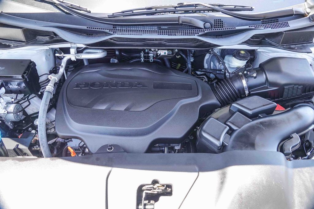 Thumbnail: 2023 Honda Odyssey - 7