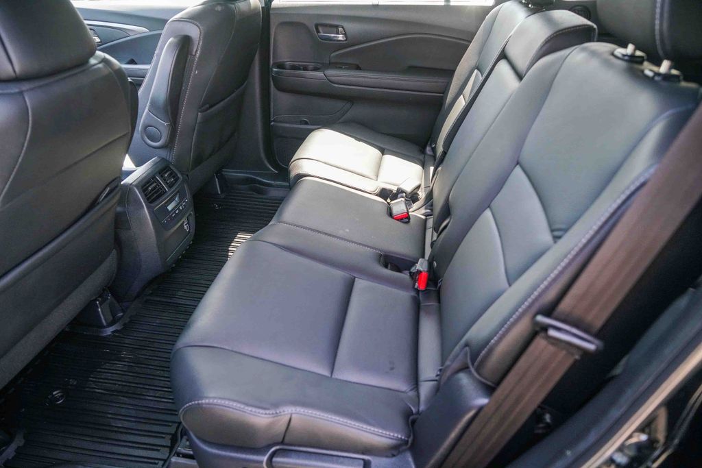 Thumbnail: 2022 Honda Pilot - 11