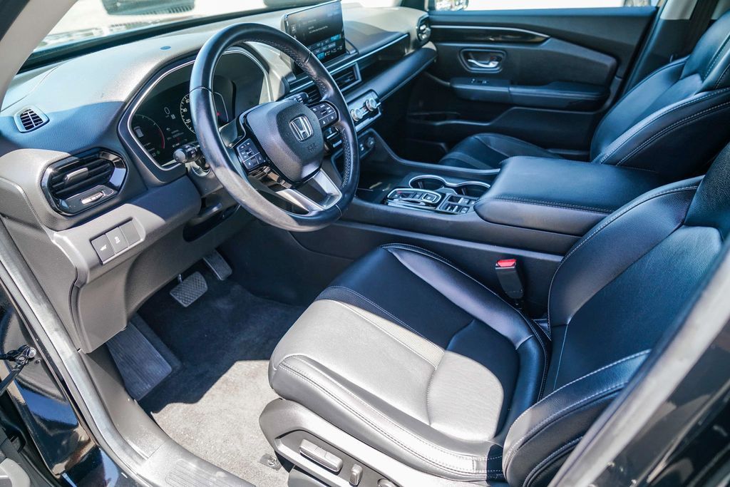 Thumbnail: 2024 Honda Pilot - 10