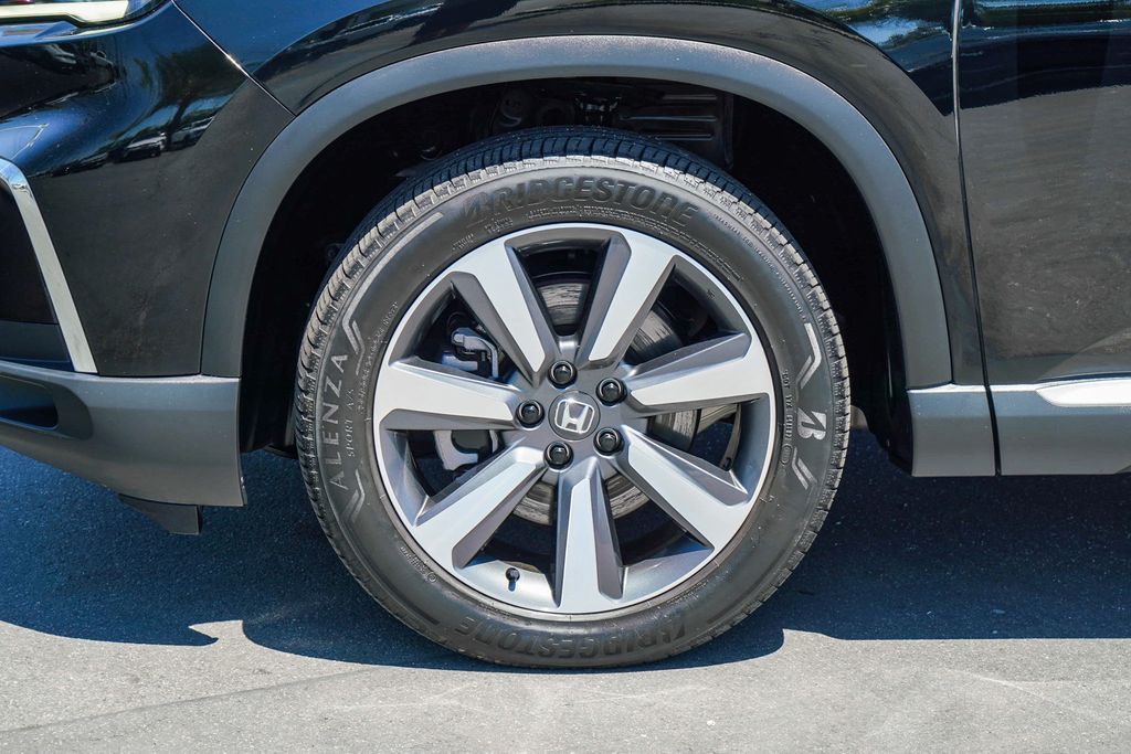 Thumbnail: 2024 Honda Pilot - 18