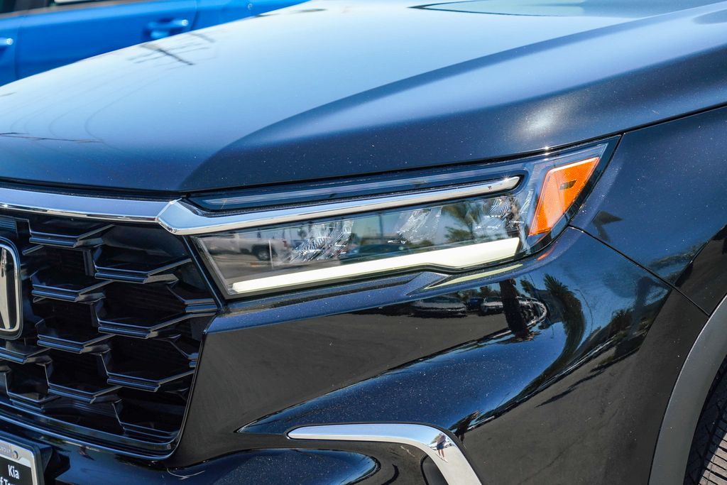 Thumbnail: 2024 Honda Pilot - 17