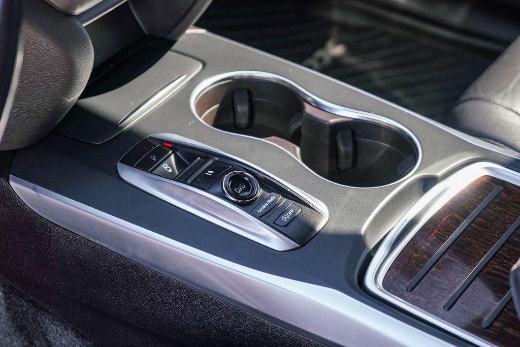 Thumbnail: 2019 Acura MDX - 13