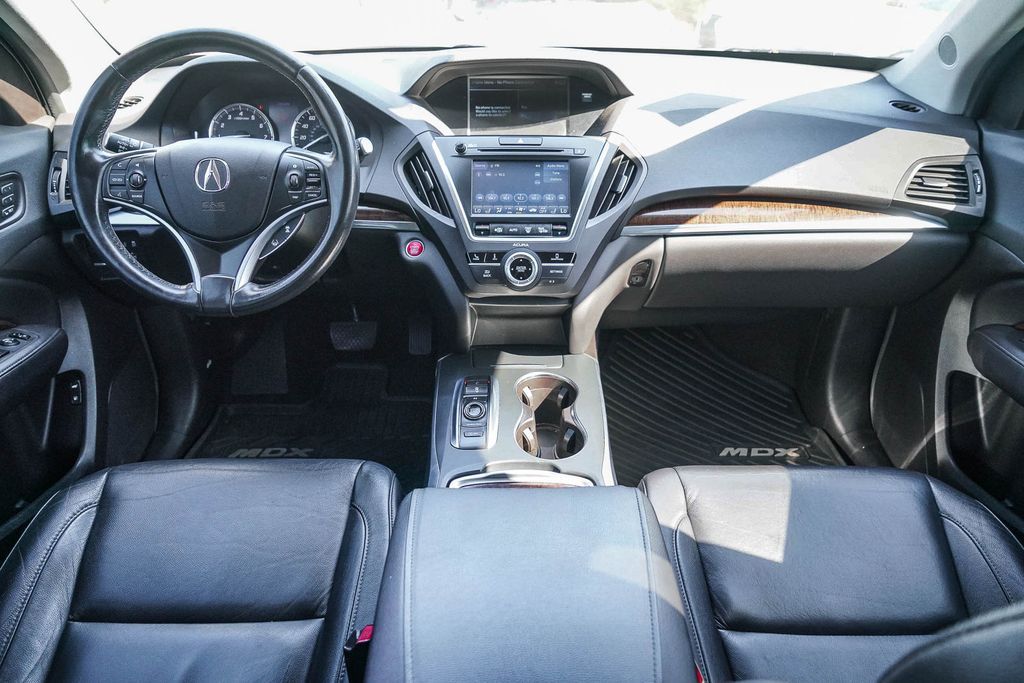 Thumbnail: 2019 Acura MDX - 2