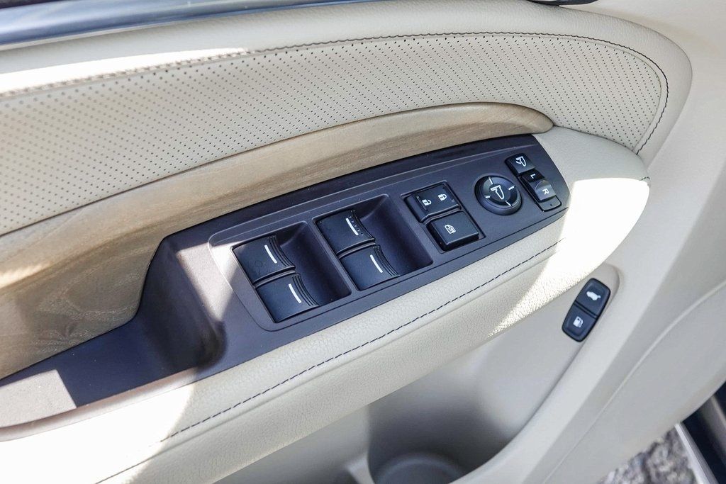 Thumbnail: 2019 Acura MDX - 24