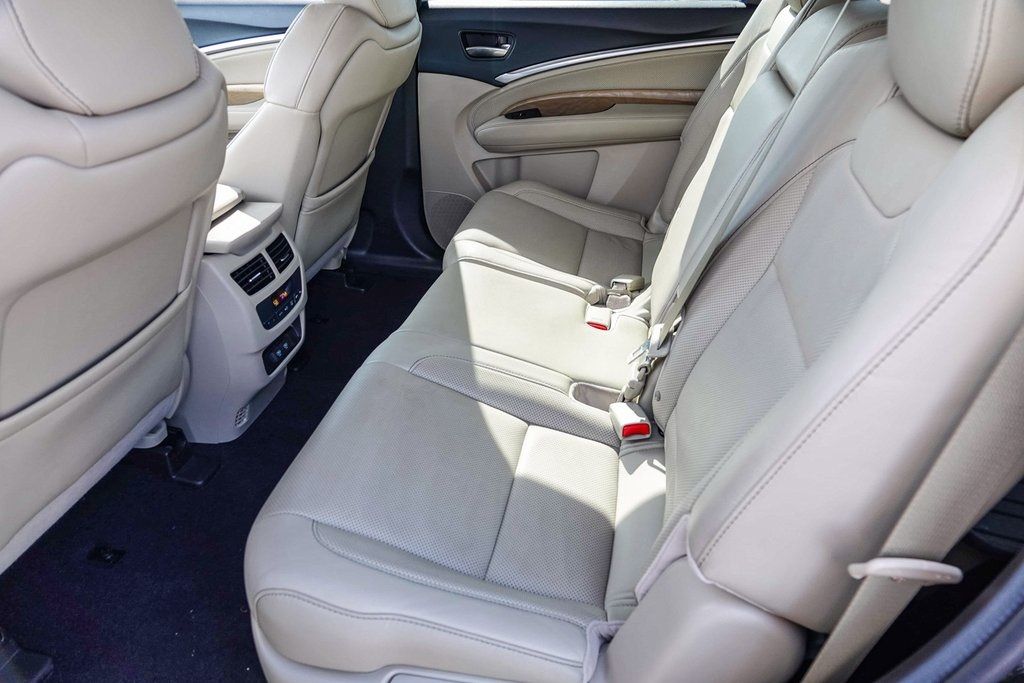 Thumbnail: 2019 Acura MDX - 11