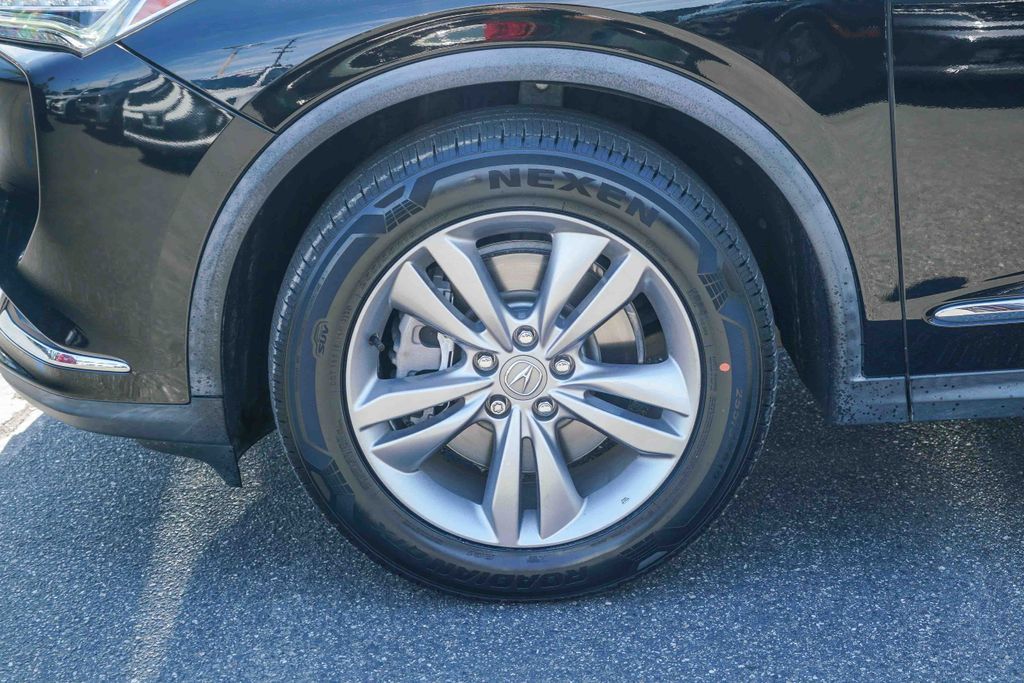 Thumbnail: 2022 Acura MDX - 6