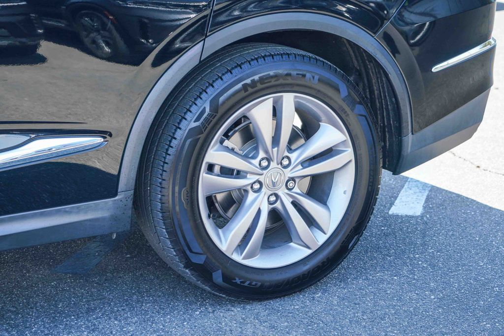 Thumbnail: 2022 Acura MDX - 21