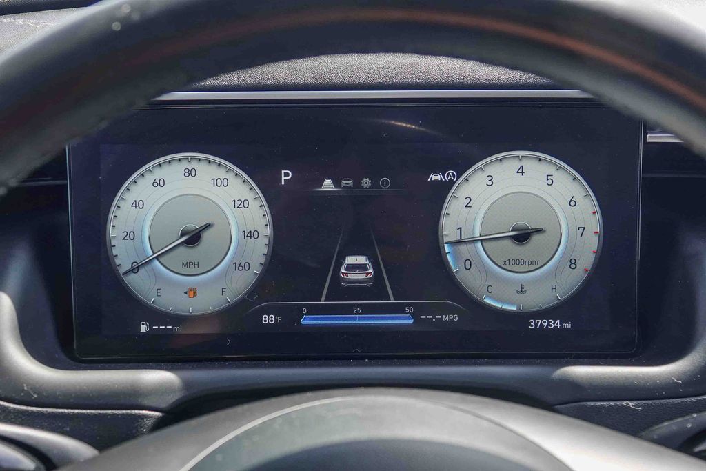 Thumbnail: 2023 Hyundai Tucson - 14