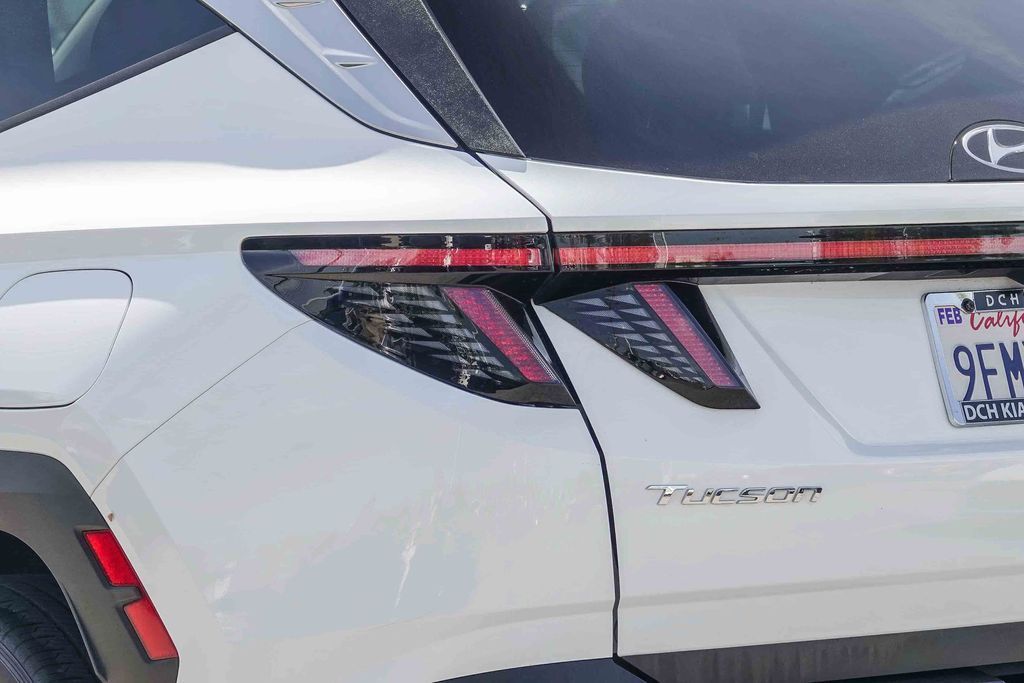 Thumbnail: 2023 Hyundai Tucson - 5