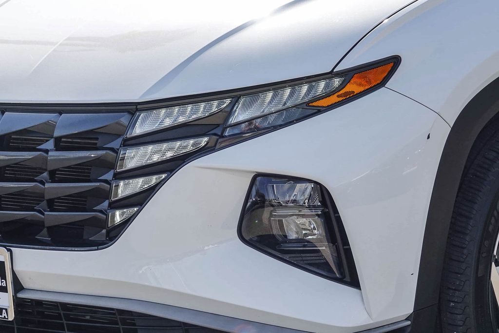 Thumbnail: 2023 Hyundai Tucson - 19