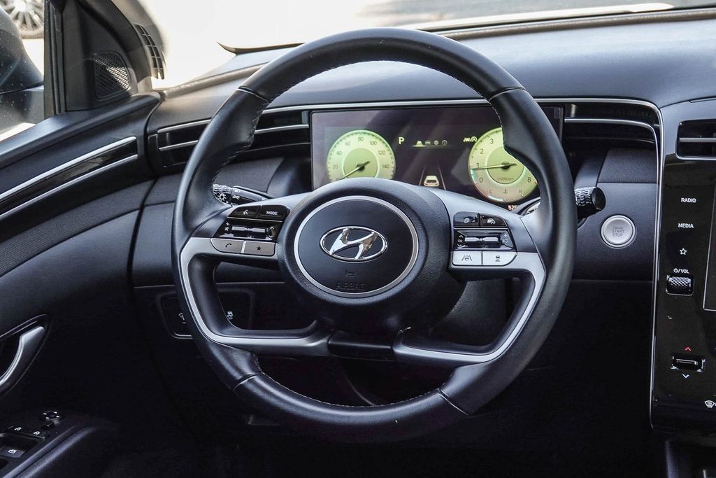 Thumbnail: 2023 Hyundai Tucson - 8