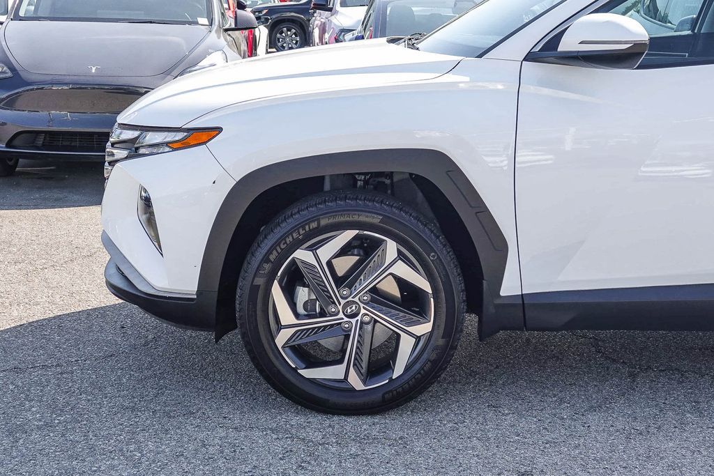 Thumbnail: 2023 Hyundai Tucson - 6