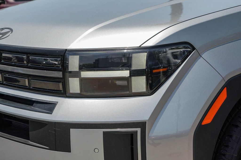 Thumbnail: 2025 Hyundai Santa Fe - 18