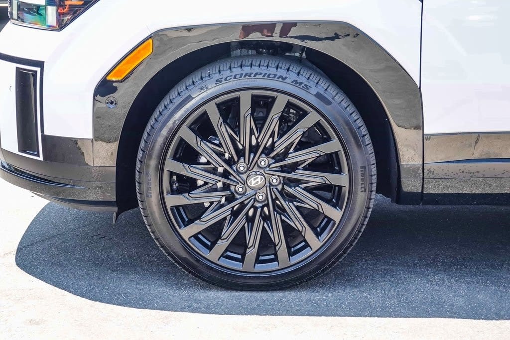 Thumbnail: 2025 Hyundai Santa Fe - 19