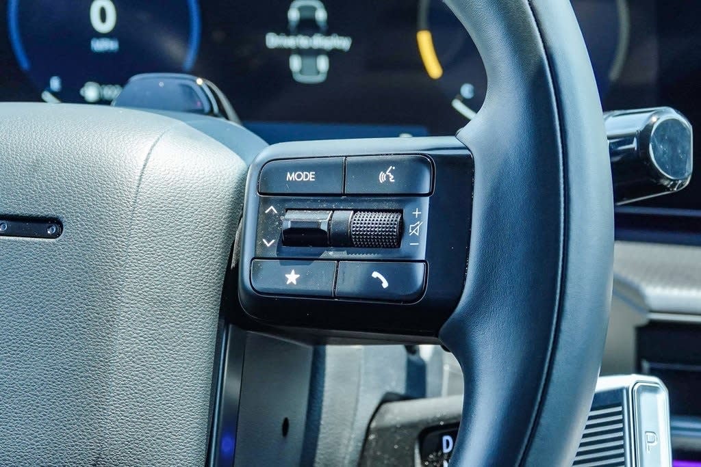 Thumbnail: 2025 Hyundai Santa Fe - 21