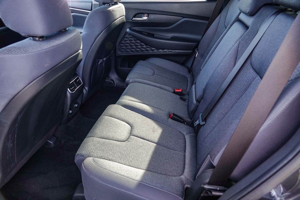 Thumbnail: 2023 Hyundai Santa Fe - 10