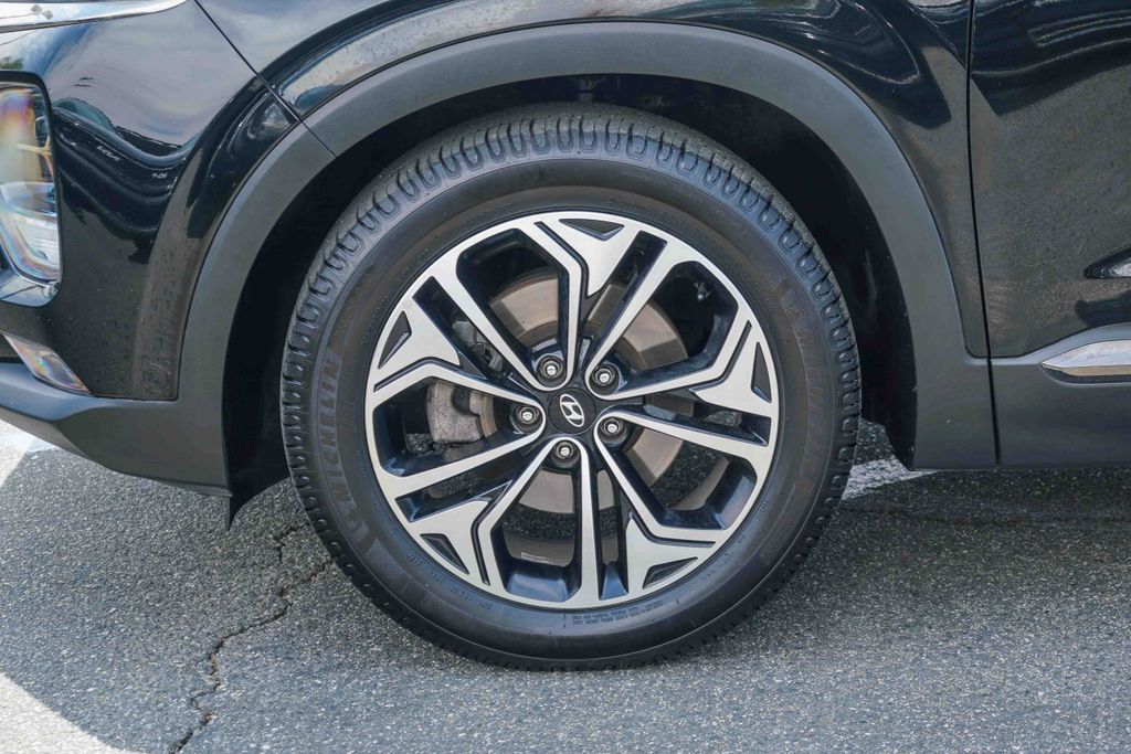 Thumbnail: 2020 Hyundai Santa Fe - 6