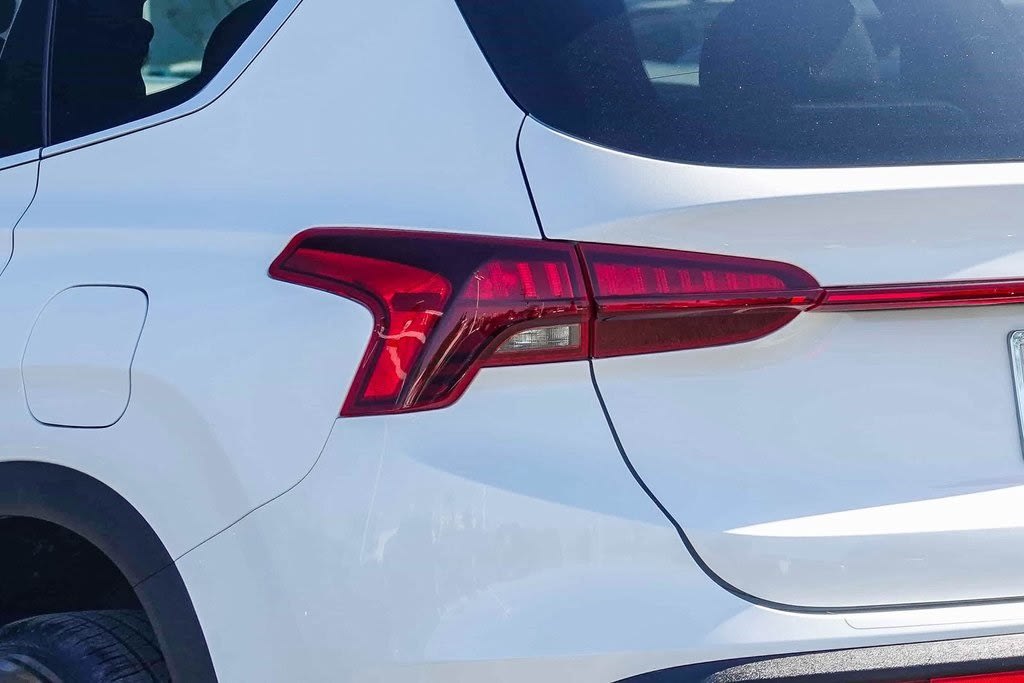 Thumbnail: 2022 Hyundai Santa Fe - 18