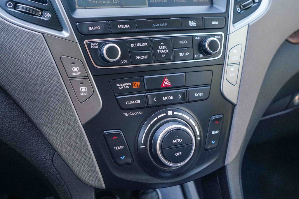Thumbnail: 2018 Hyundai Santa Fe - 26