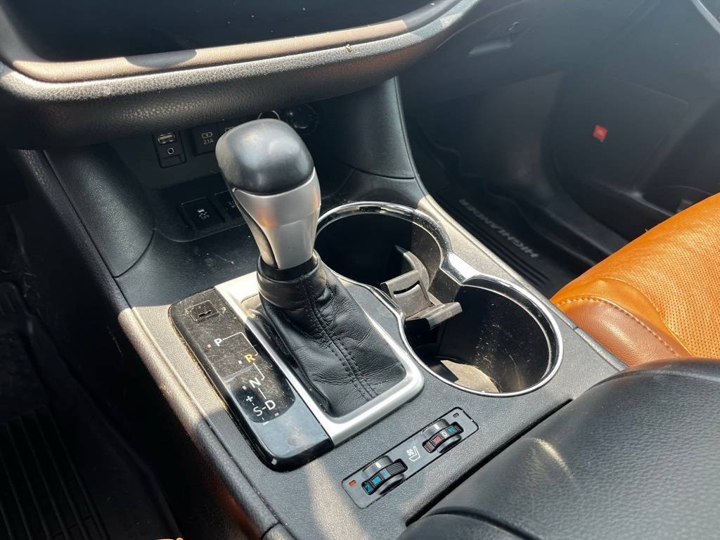 Thumbnail: 2018 Toyota Highlander - 13