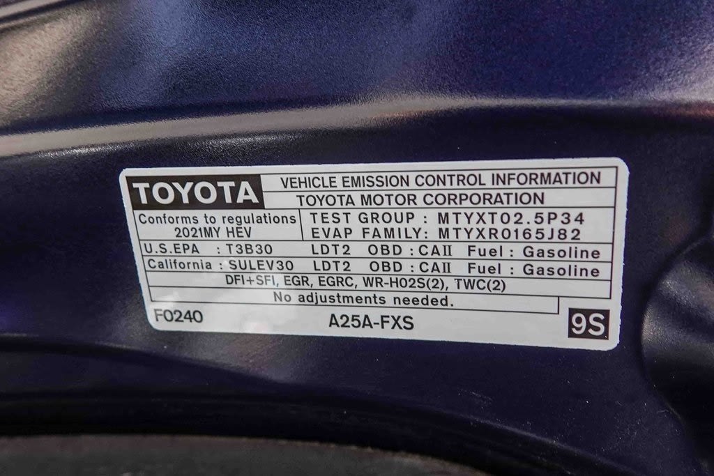 Thumbnail: 2021 Toyota Highlander - 14