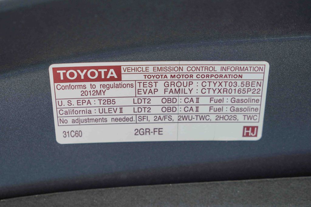 Thumbnail: 2012 Toyota Sienna - 15