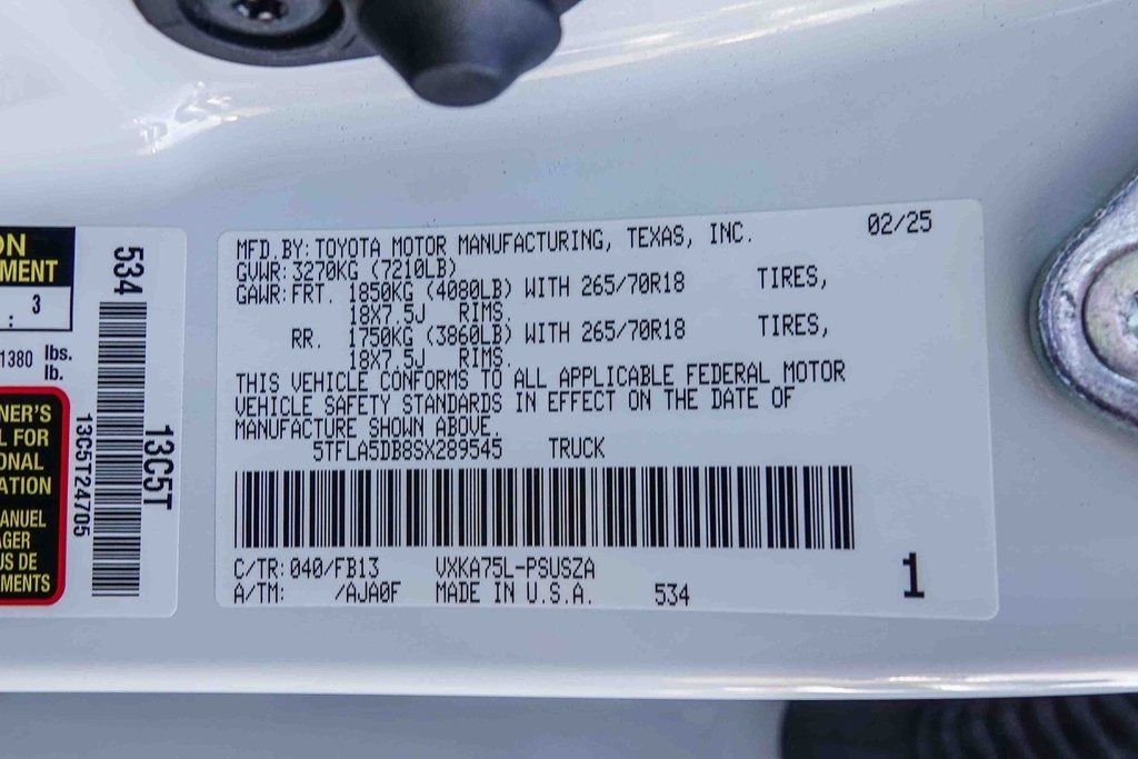 Thumbnail: 2025 Toyota Tundra - 28