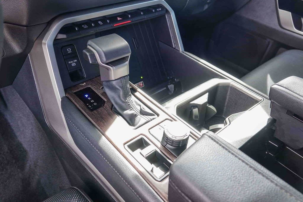 Thumbnail: 2025 Toyota Tundra - 13