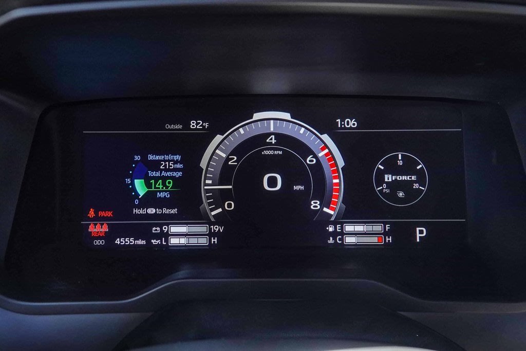 Thumbnail: 2025 Toyota Tundra - 14