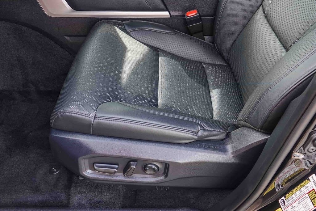 Thumbnail: 2025 Toyota Tundra - 24