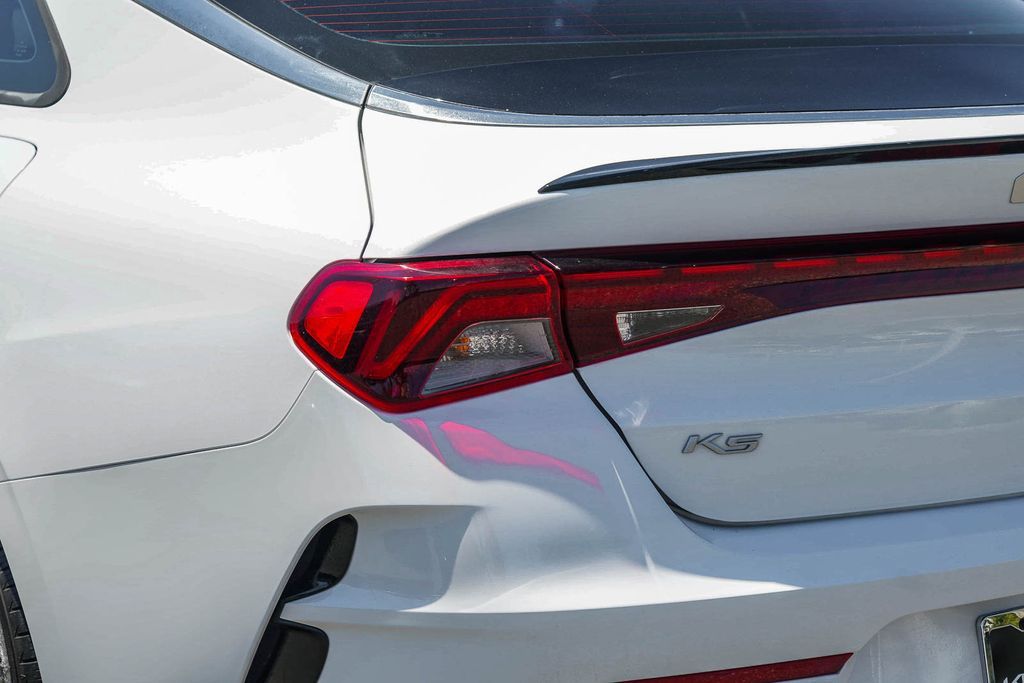 Thumbnail: 2022 Kia K5 - 19