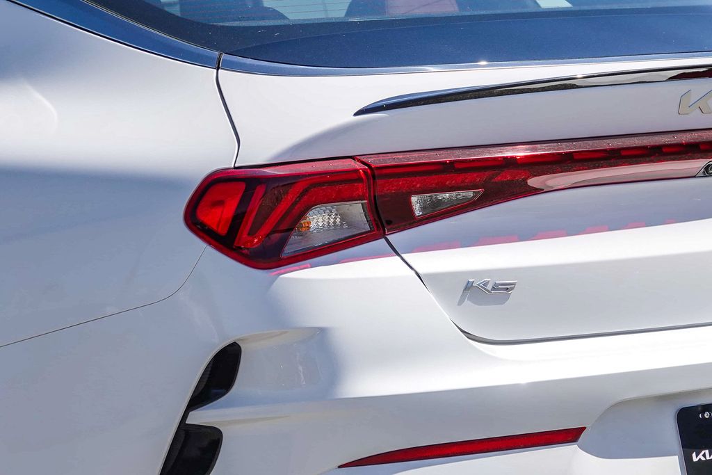 Thumbnail: 2022 Kia K5 - 19