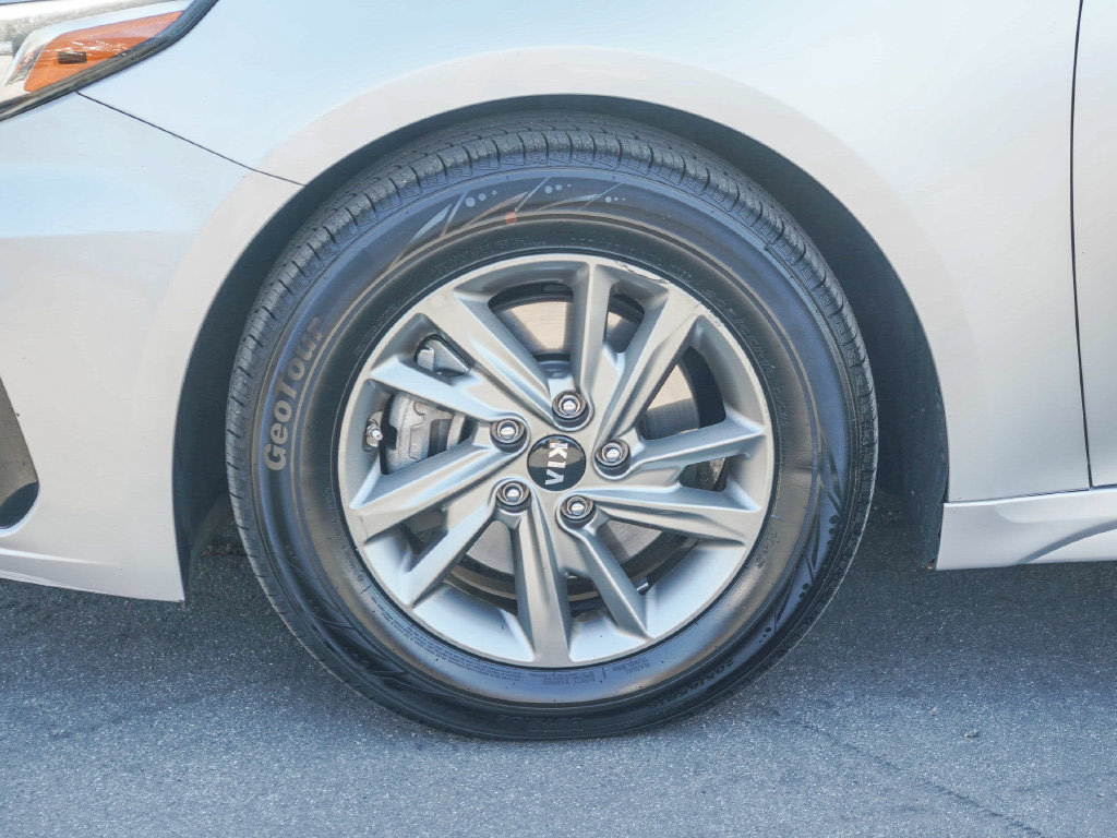 Thumbnail: 2019 Kia Optima - 6