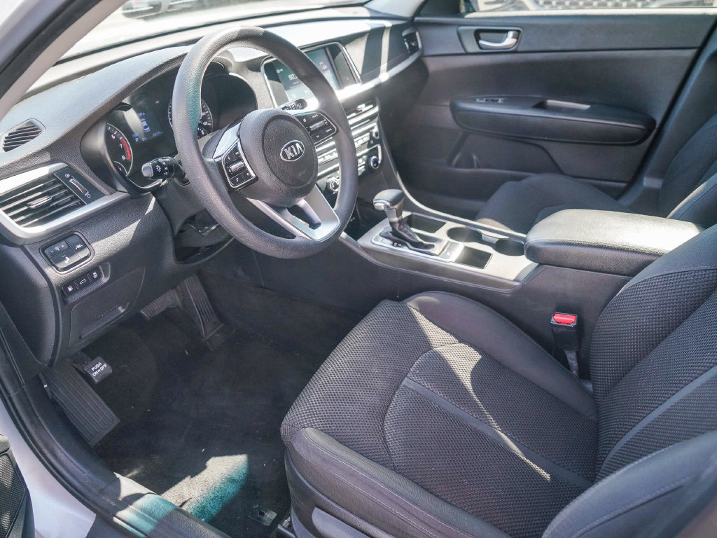 Thumbnail: 2019 Kia Optima - 9